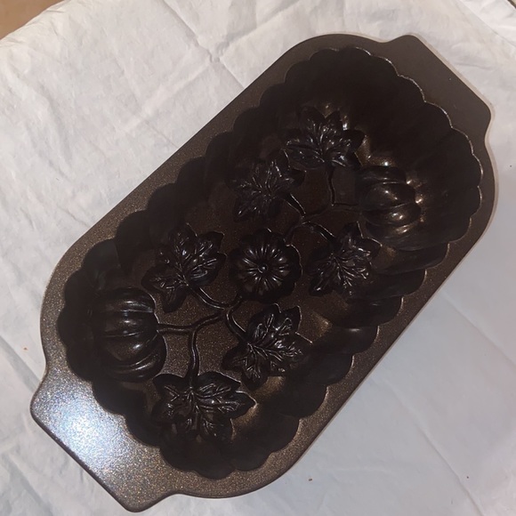 Nwot Pumpkin loaf 1 lb. Nordic ware baking pan - Picture 6 of 7